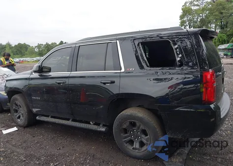 2017 Chevrolet Tahoe Lt z USA, uszkodzony, nr VIN 1GNSKBKC1HR337720